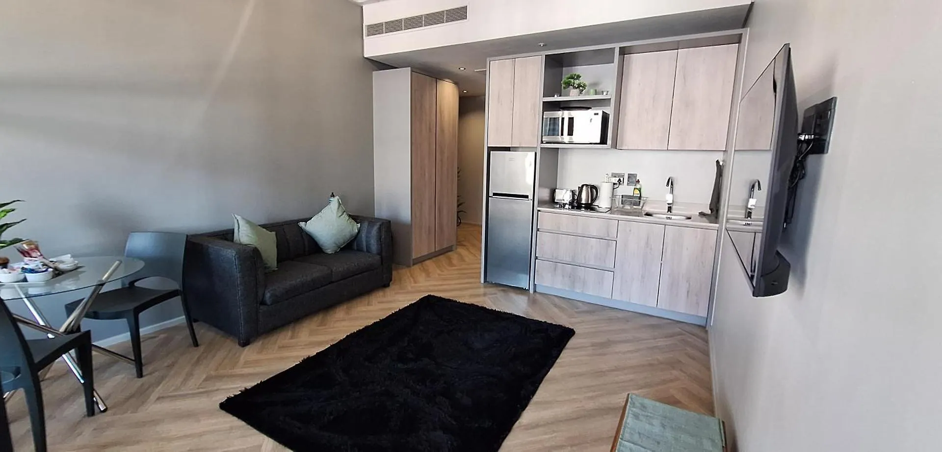 1501 Golden Thibault Aparthotel Cape Town South Africa
